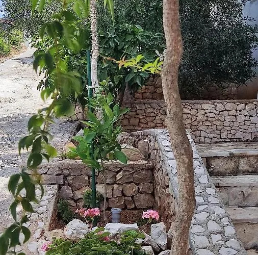 Seafront - Kalebova Luka *