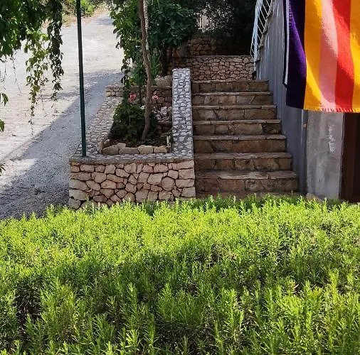 Seafront - Kalebova Luka